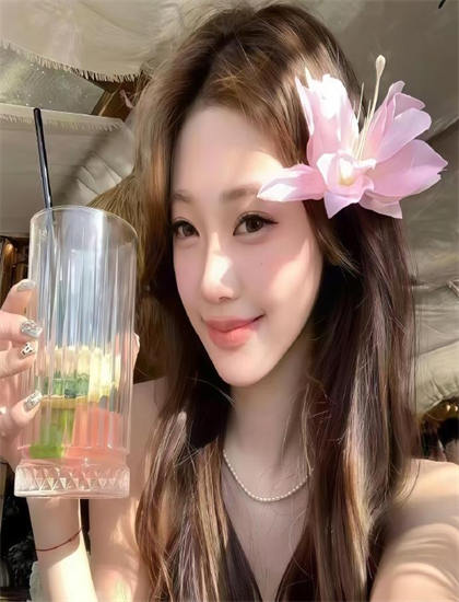 蛹pupa的艺术：美学价值与创作技巧探讨